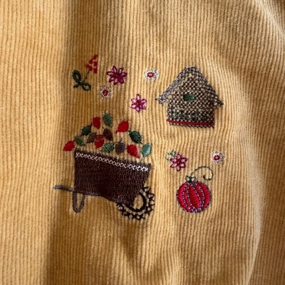 Harvest Embroidered Women's Top - Picture 7 of 16